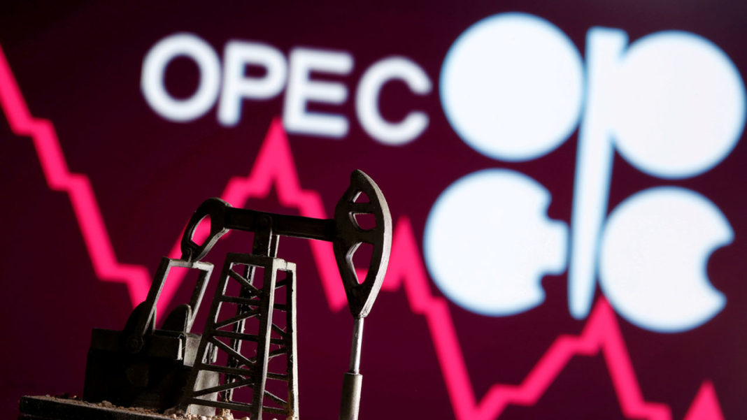 FILE PHOTO: A 3D printed oil pump jack is seen in front of displayed stock graph and Opec logo in this illustration picture, April 14, 2020. REUTERS/Dado Ruvic/Illustration//File Photo